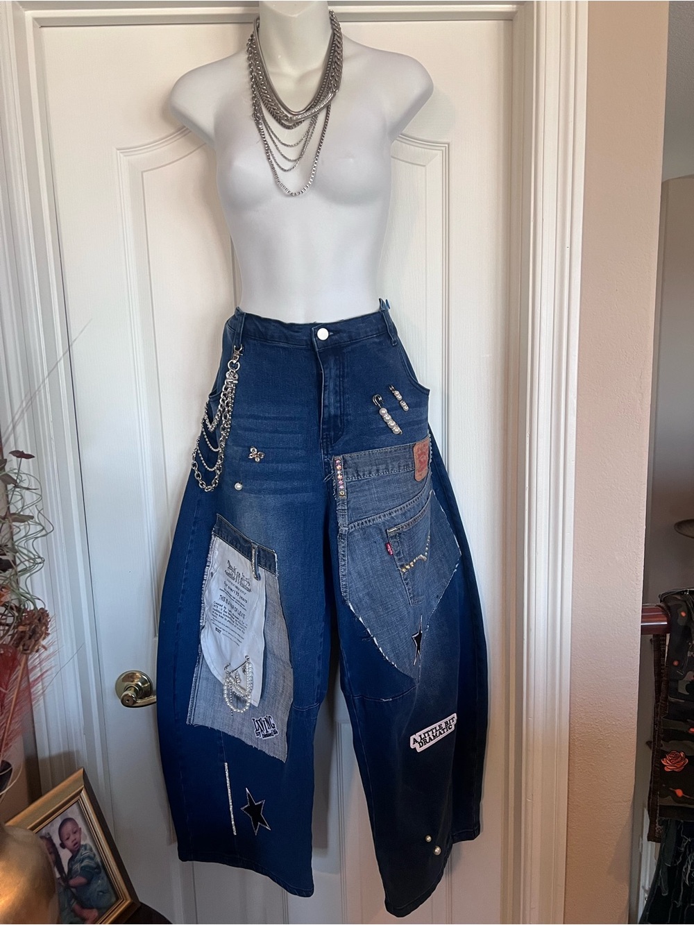 Custom handmade Blue denim Wide-Leg barrel Jeans with Chain Detail